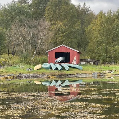 Fjord Island Retreat: Private Norwegian Getaway For 40 Holiday home *