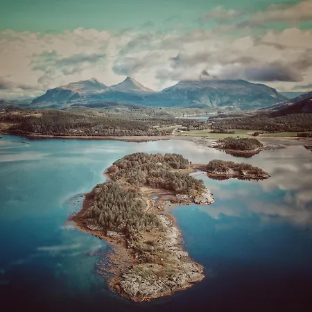 Holiday home Fjord Island Retreat: Private Norwegian Getaway For 40 Simle