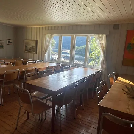 Fjord Island Retreat: Private Norwegian Getaway For 40 Holiday home Simle