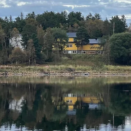 Holiday home Fjord Island Retreat: Private Norwegian Getaway For 40 *